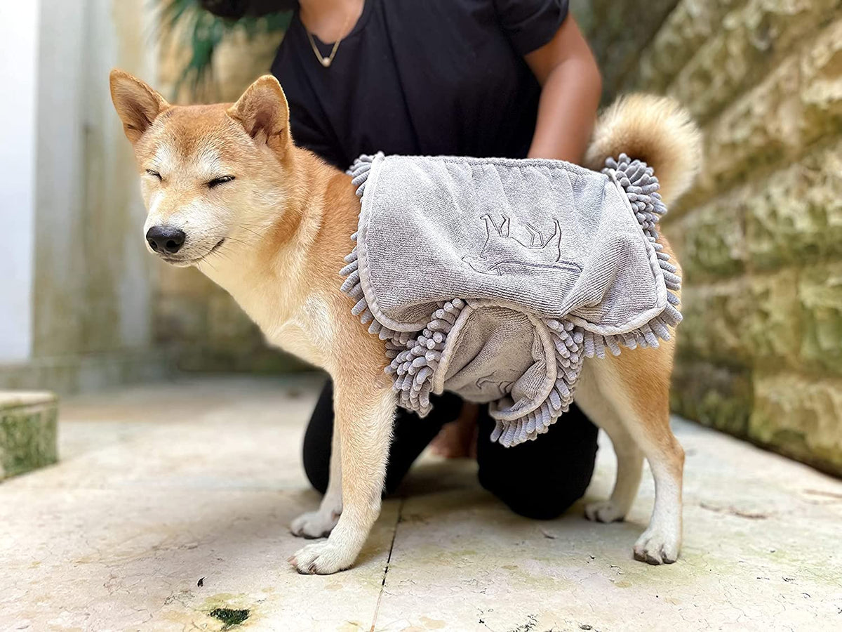 Quick Dry Towel for Dogs | Ultra Absorbent Microfiber Shammy | Extra Large 35X15 Size